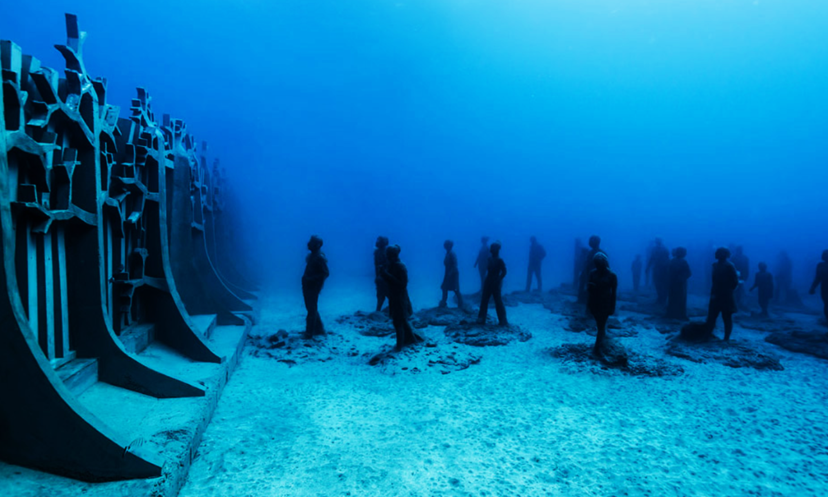 Подводный музей Atlantico. Подводный музей скульптур Атлантико. Подводный музей Джейсона де Кайрес Тейлора. Лансароте подводный музей.