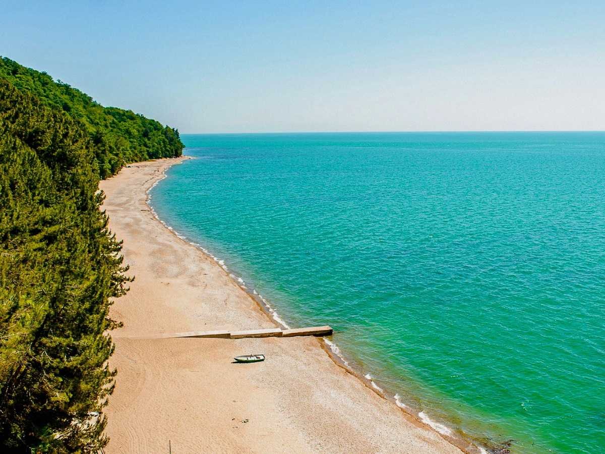 Лучшие пляжи Абхазии