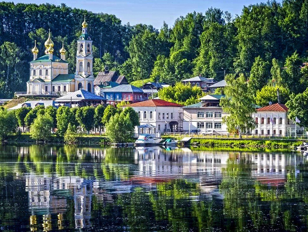 Плёс город