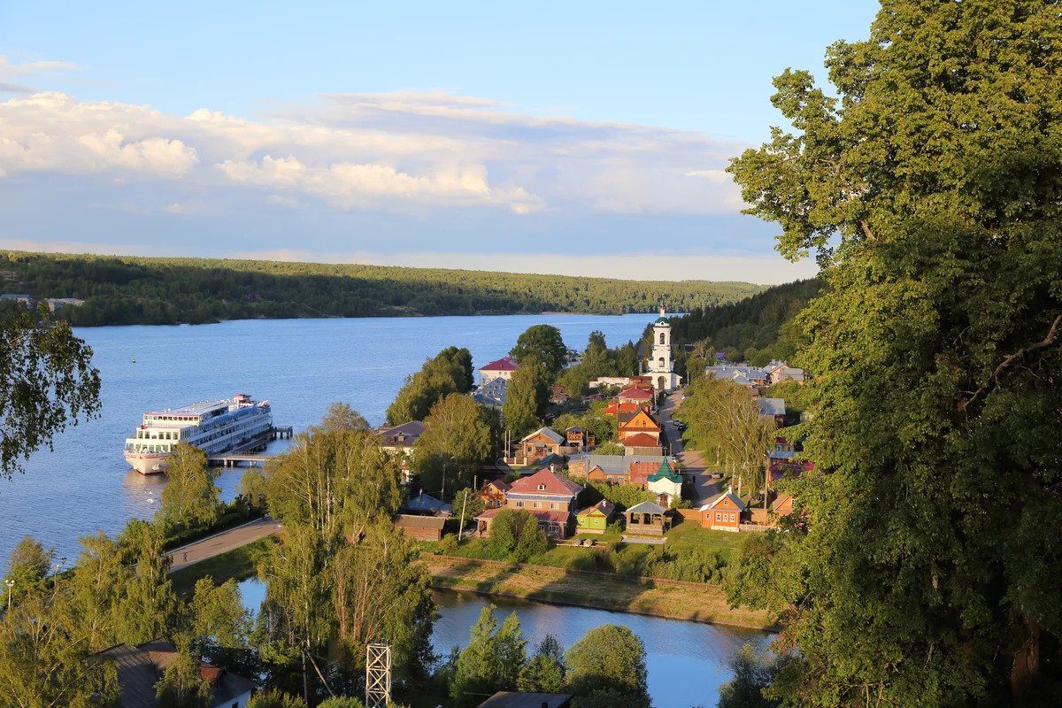 Варваринская Церковь (плёс)