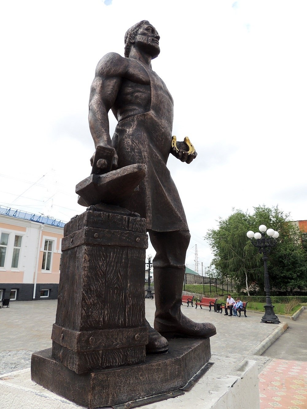 Кузнецк Кузнецк памятник