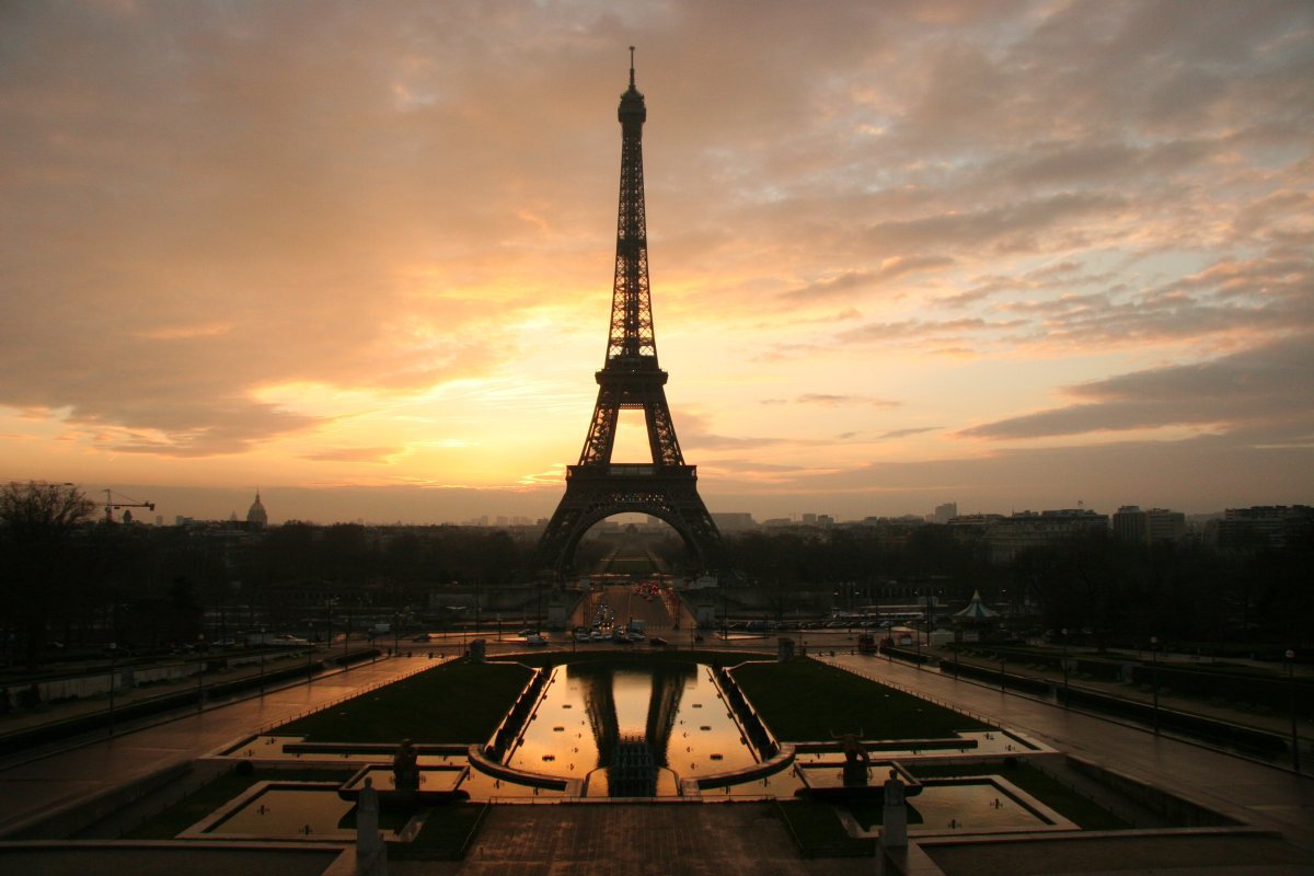 Эйфелева башня (la Tour Eiffel)