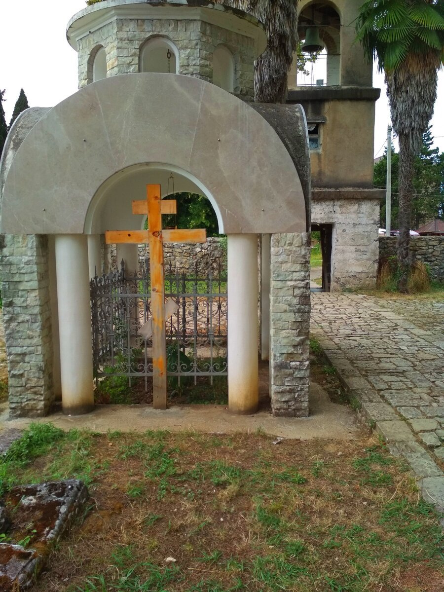 лыхненский храм в абхазии