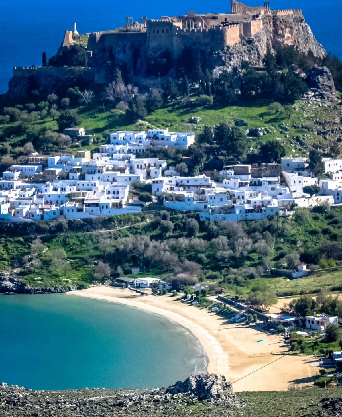 Крупнейший греческий остров