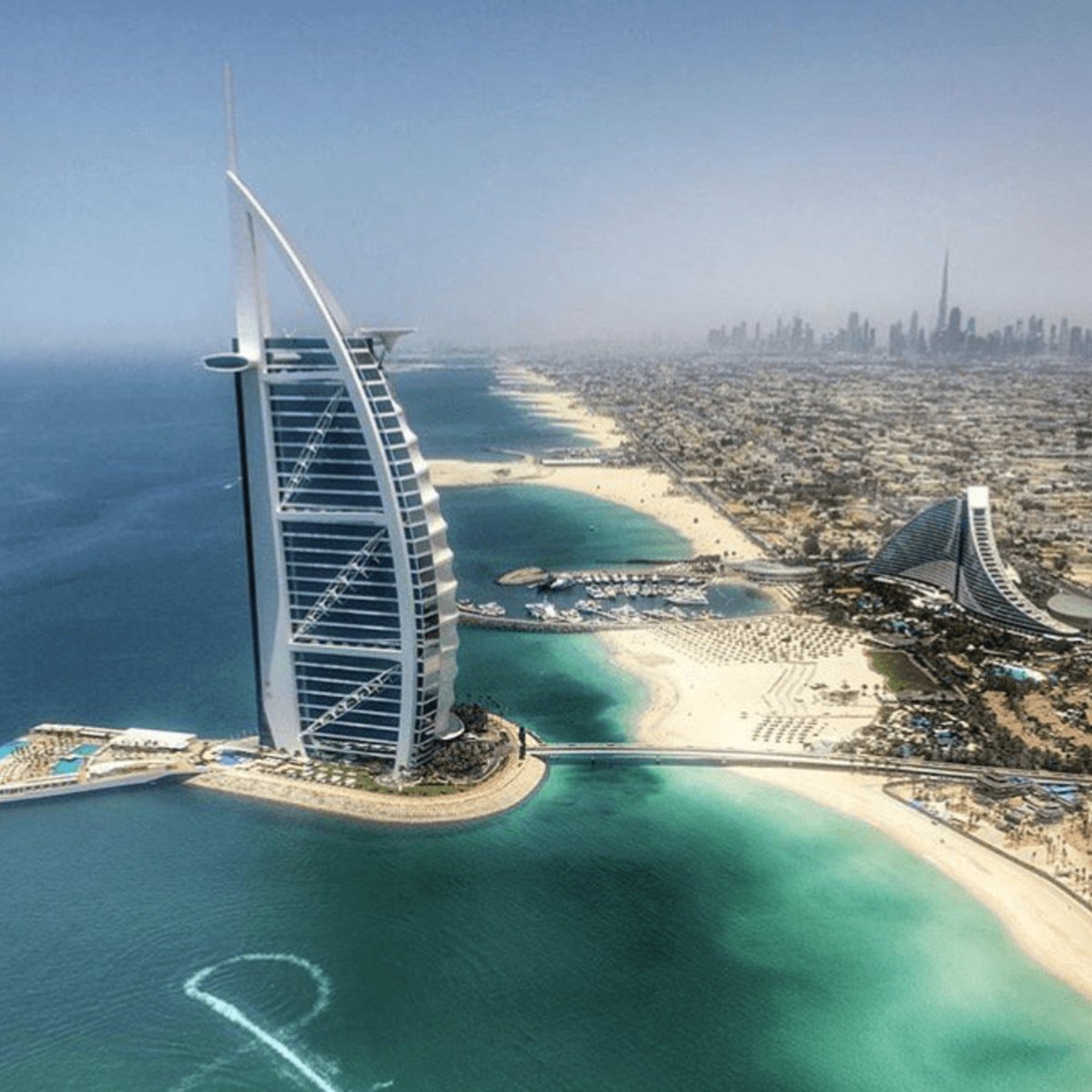Отель Burj al arab. Дубай, арабские эмираты.