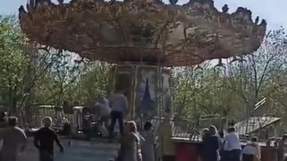 Диснейленд Париж аттракционы Дамбо