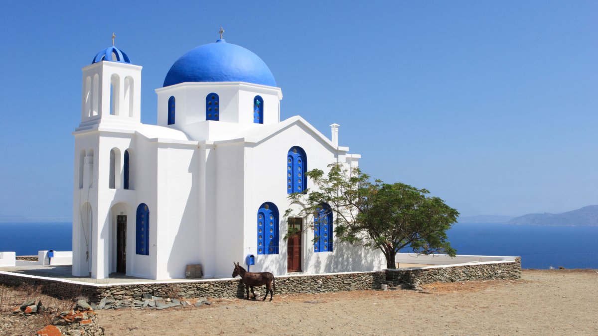 Folegandros белоснежная Церковь Богородицы