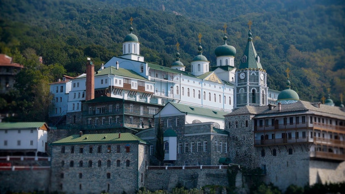 Каламбака Греция монастырь