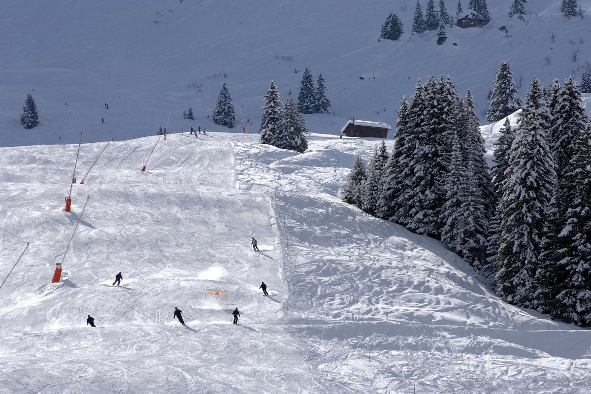 Известная горнолыжная. Межев горнолыжный курорт. Megève горнолыжный комплекс. Саппоро — известный горнолыжный курорт. Ski Alpin aesthetic.