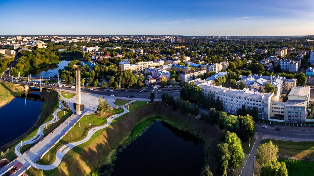 Версальский трезубец Тверь