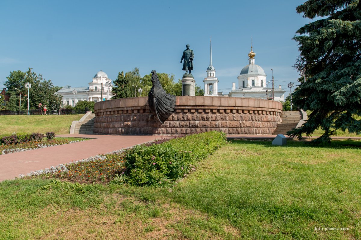 Афанасий Никитин памятник в Твери
