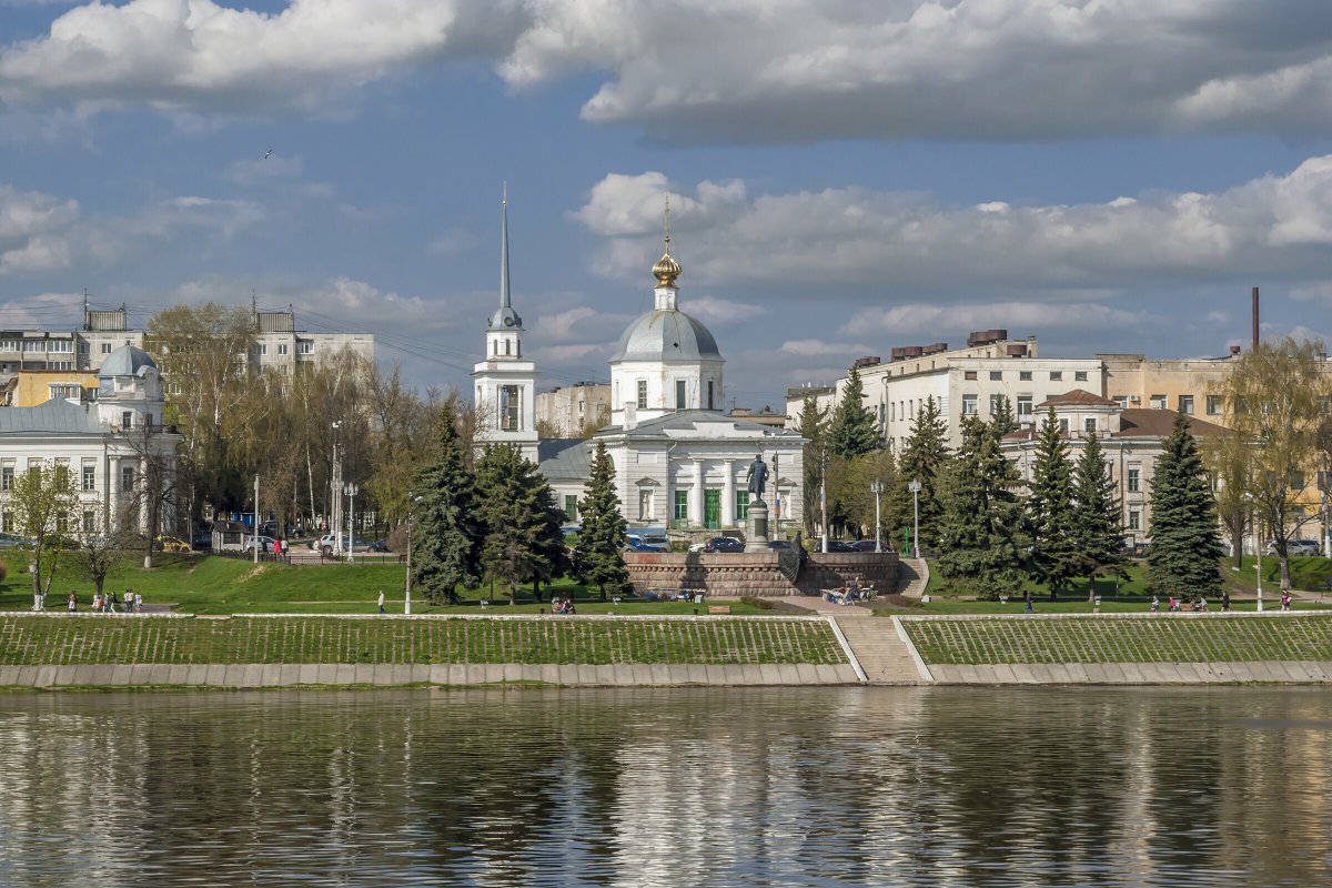 Тверь набережная Афанасия Никитина парк
