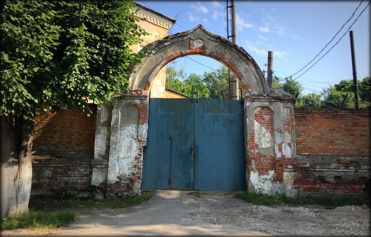 Парк консервного завода Белев