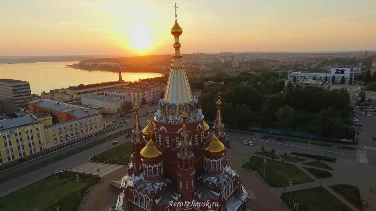 Ижевские памятники волка