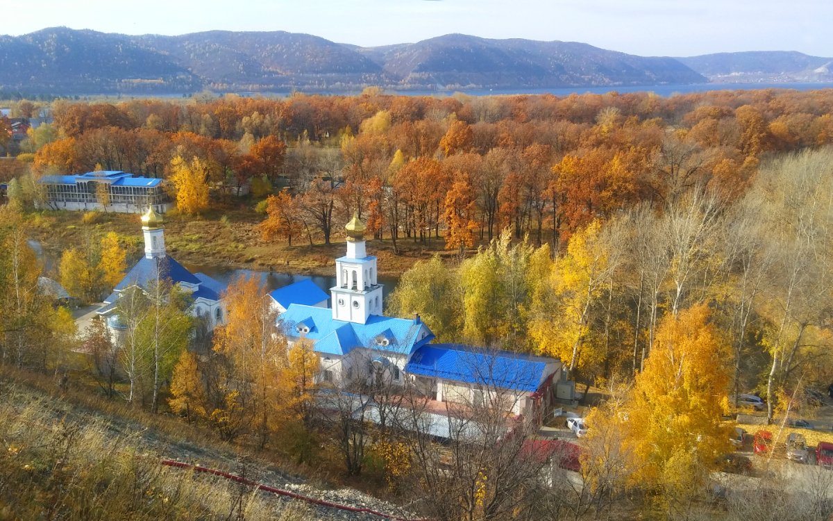 Году самарская область. Царев Курган осень. Мельничная Поляна Самарская область Кошкинский район. Самарская область маленький город. Красивые места Ивантеевка Самарской области.