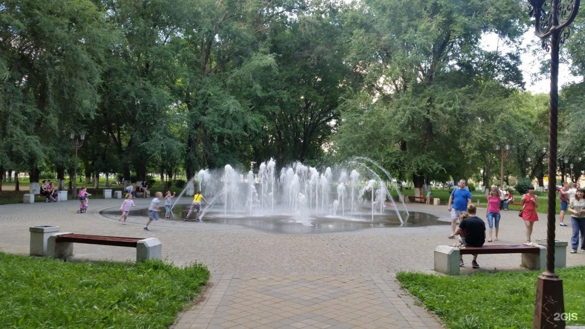 Краснодарский край город Новокубанск парк