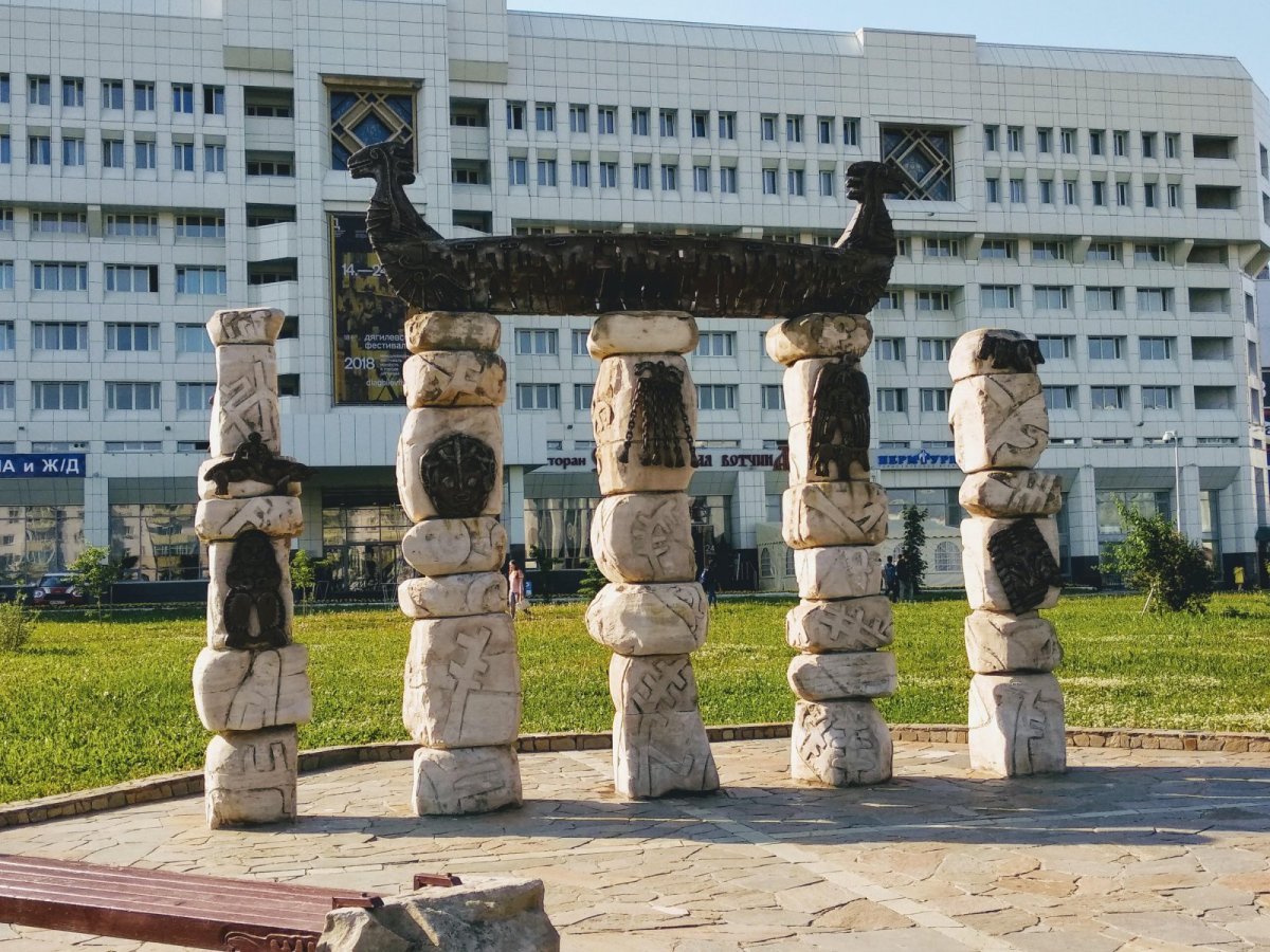 Скульптурная композиция Кама-река Пермь