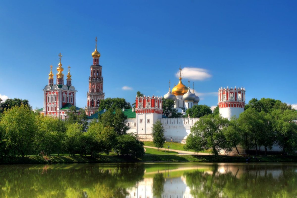 Новодевичий монастырь в Москве 1524