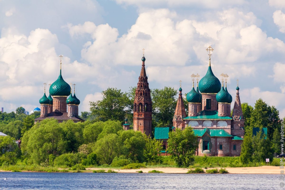 Храмовый комплекс в Коровницкой Слободе Ярославль