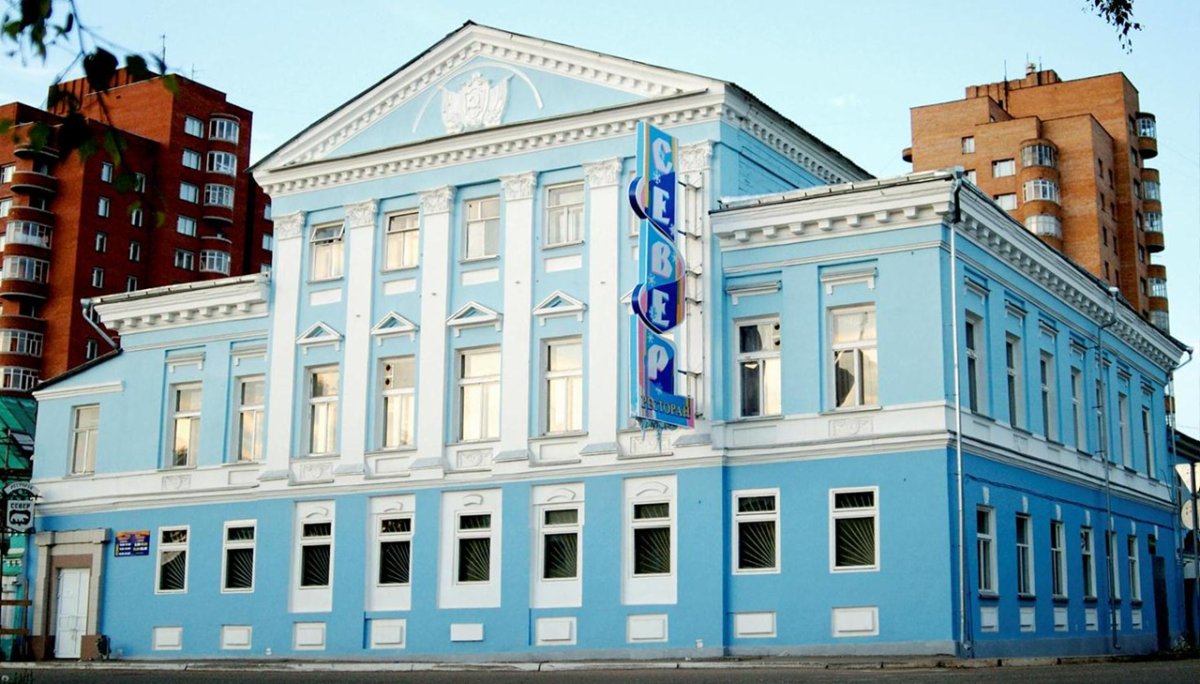 Площадь свободы Глазов зима