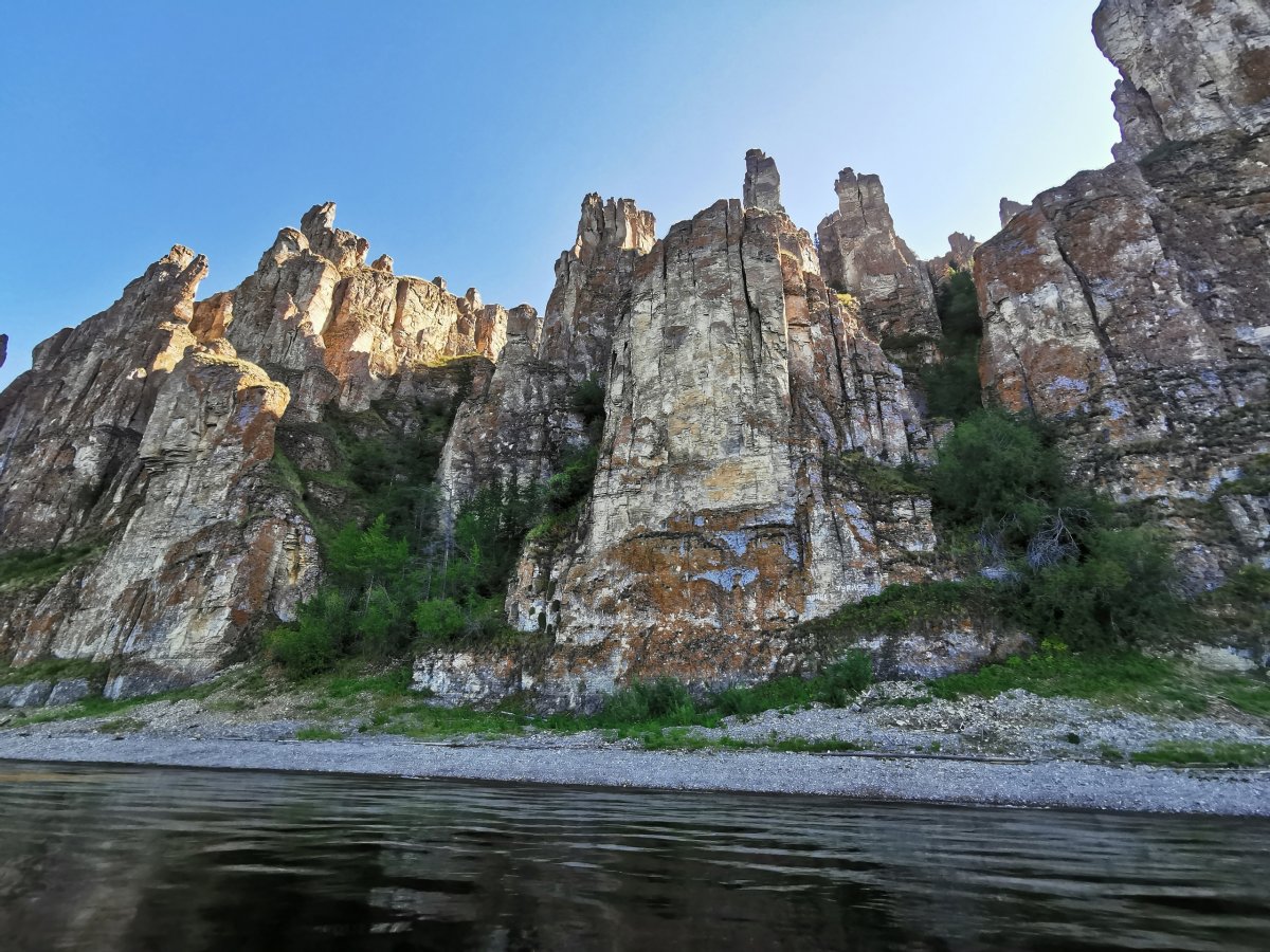 Река синяя Якутия