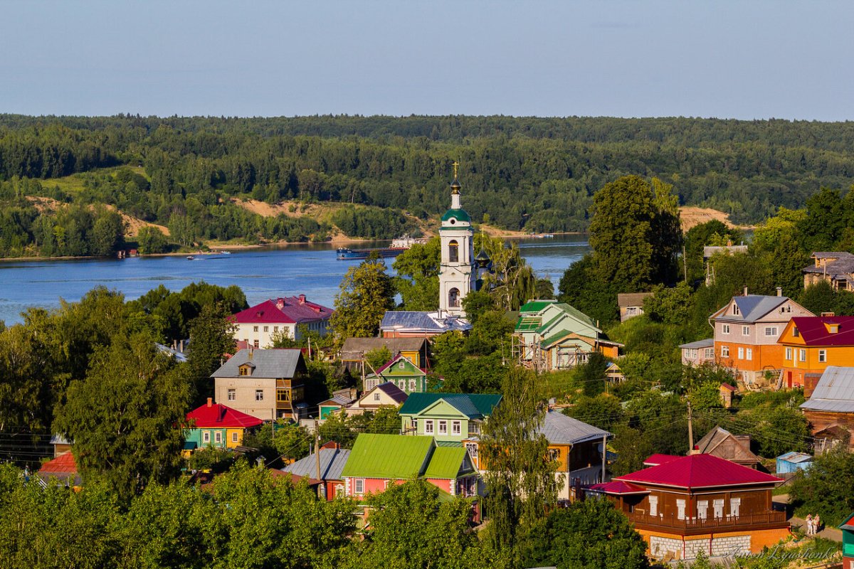 Городок Плес на Волге