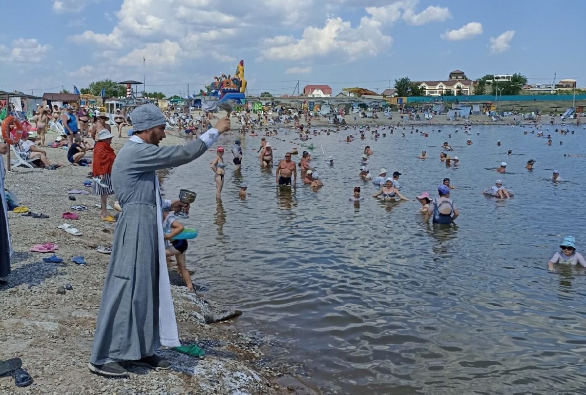 Дом вверх дном соль Илецк