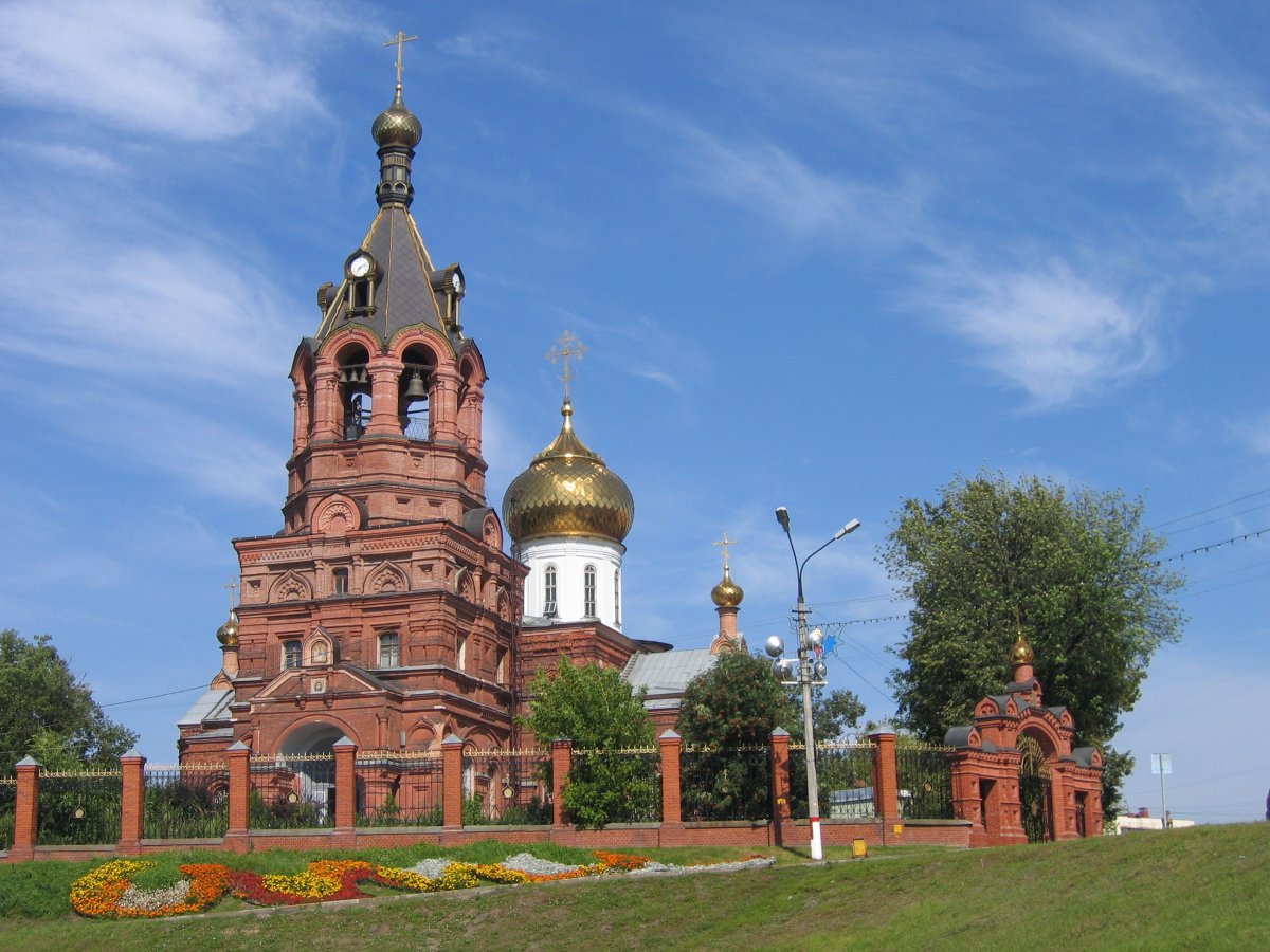 Храм Петра и Павла в Ильинском Раменского района
