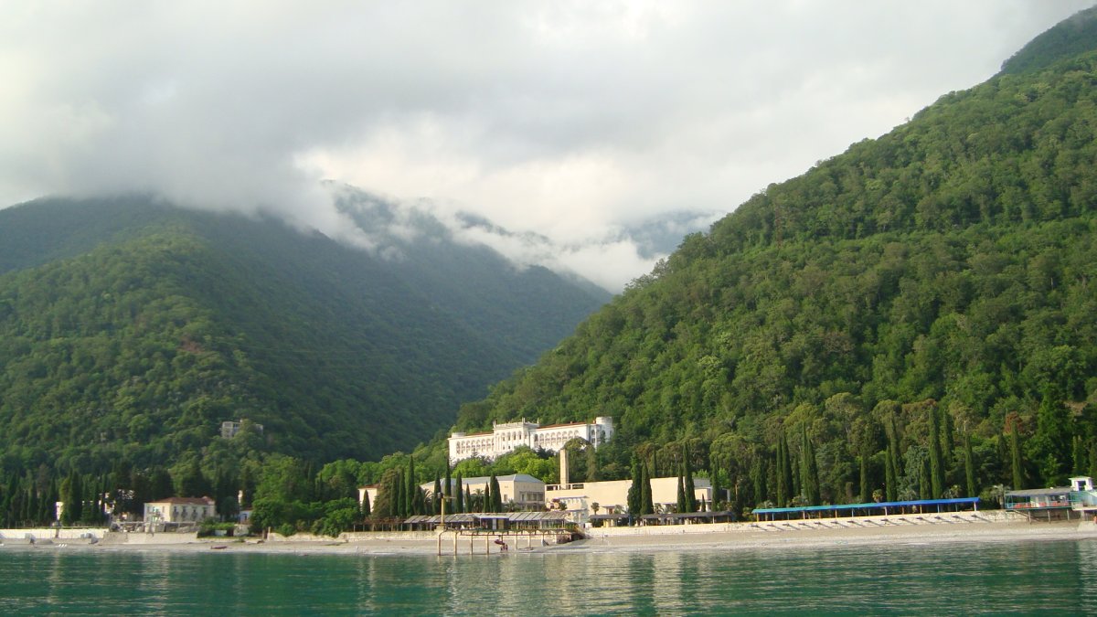 Абхазия Гагры горы море