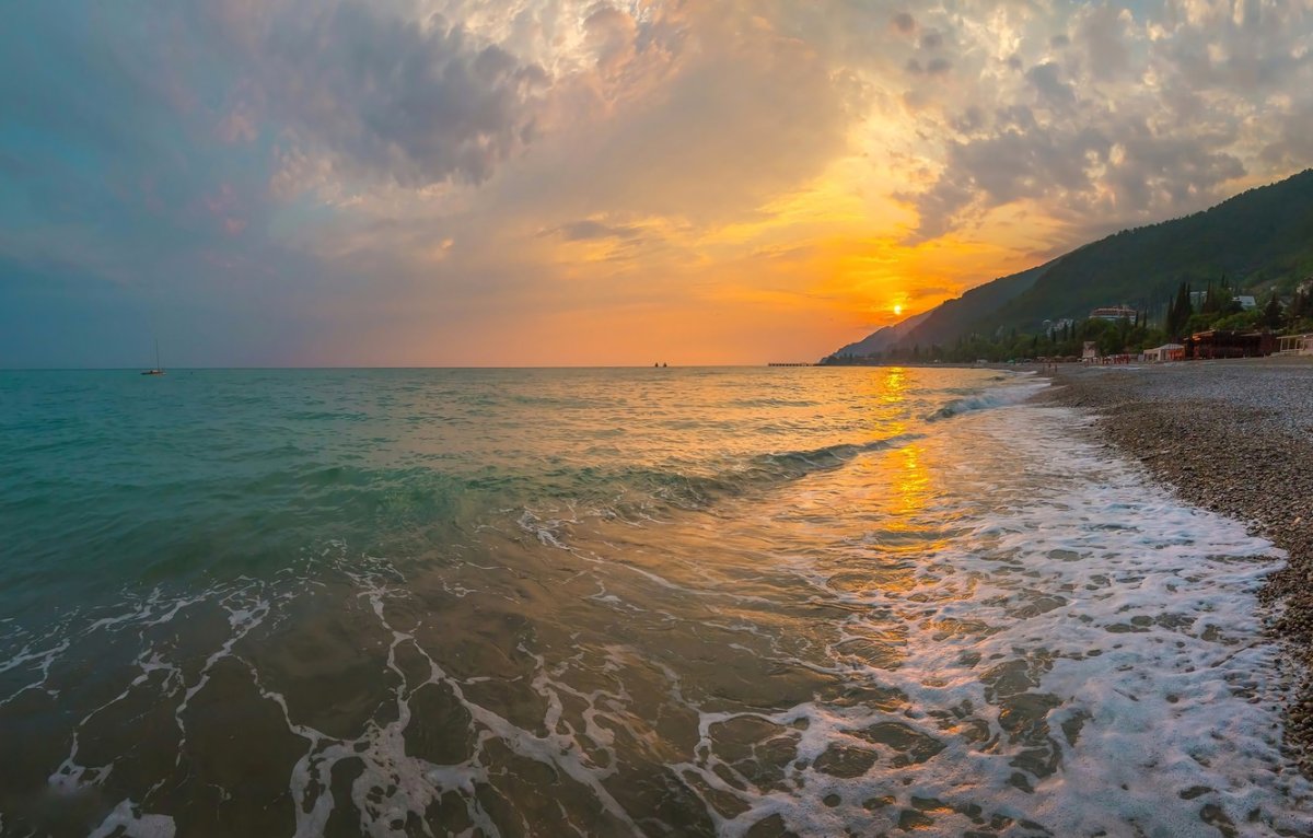 Черное море Абхазия