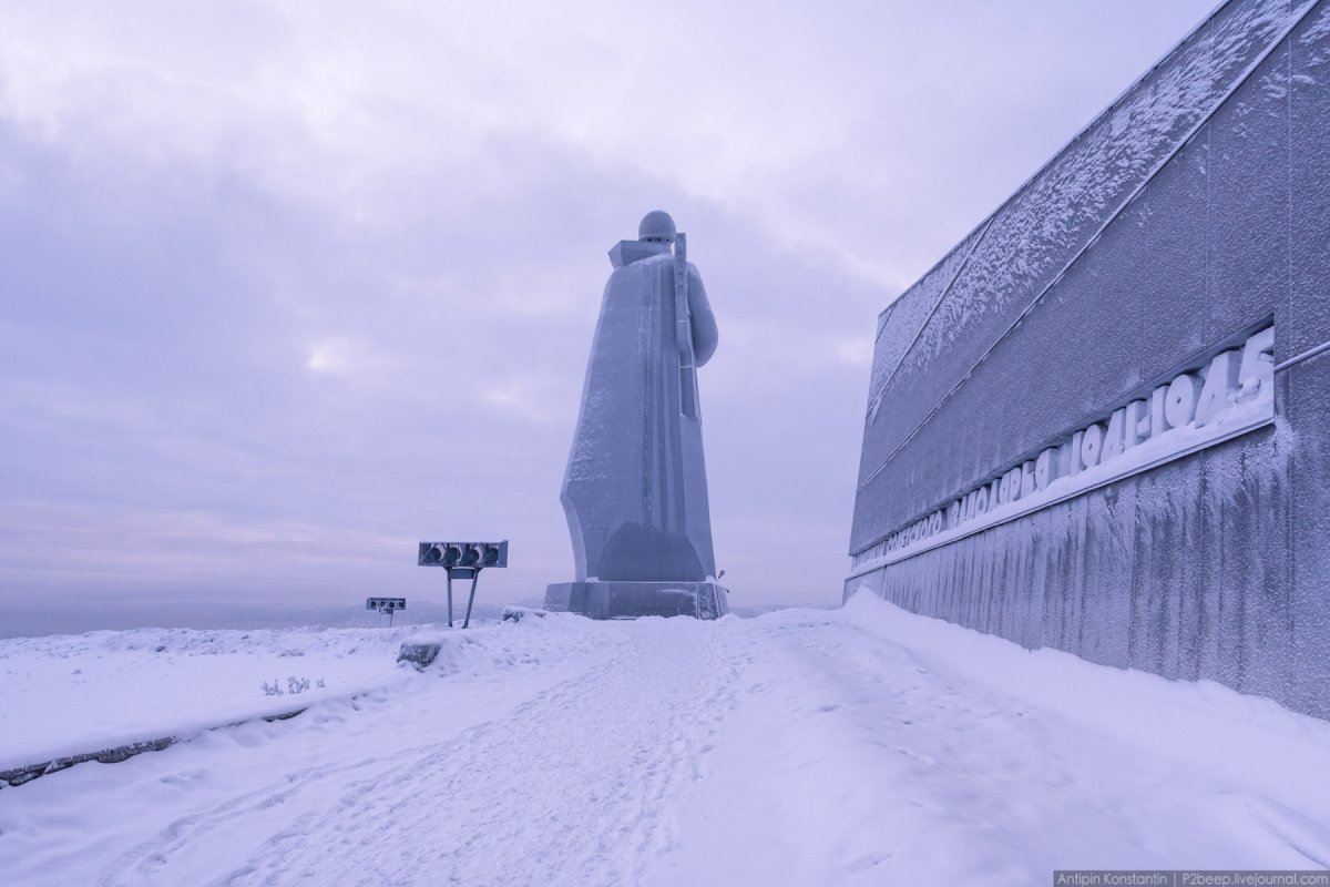Мурманск Алеша зима