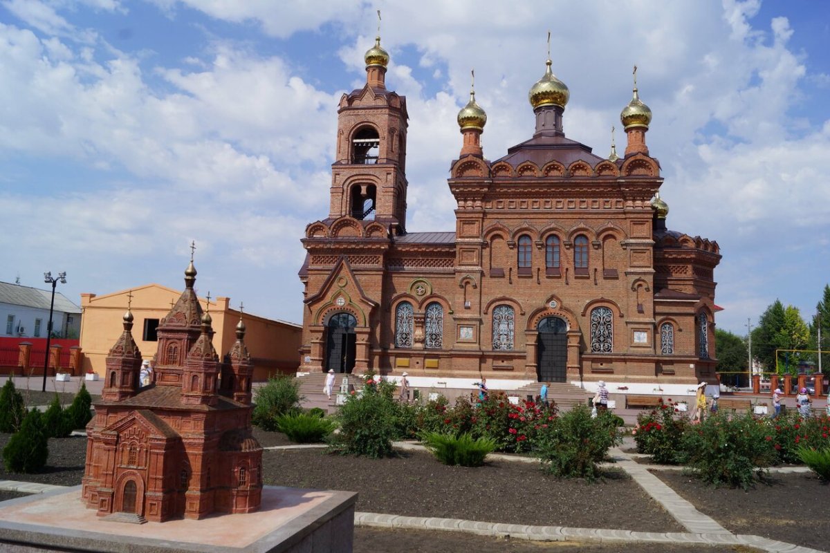 Хвалынск Церковь Воздвижения Креста Господня