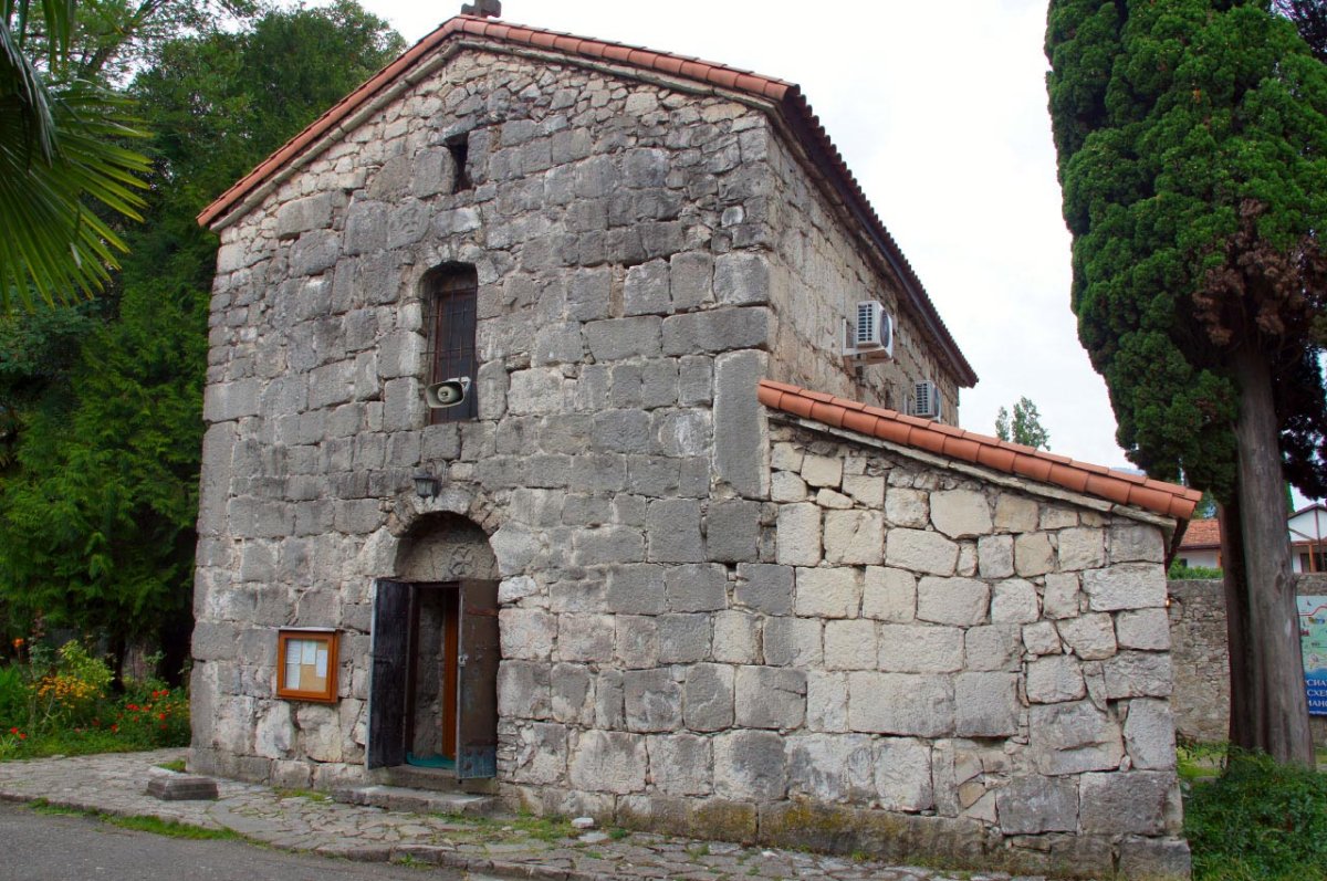 Лыхны Абхазия храм Успения Богородицы