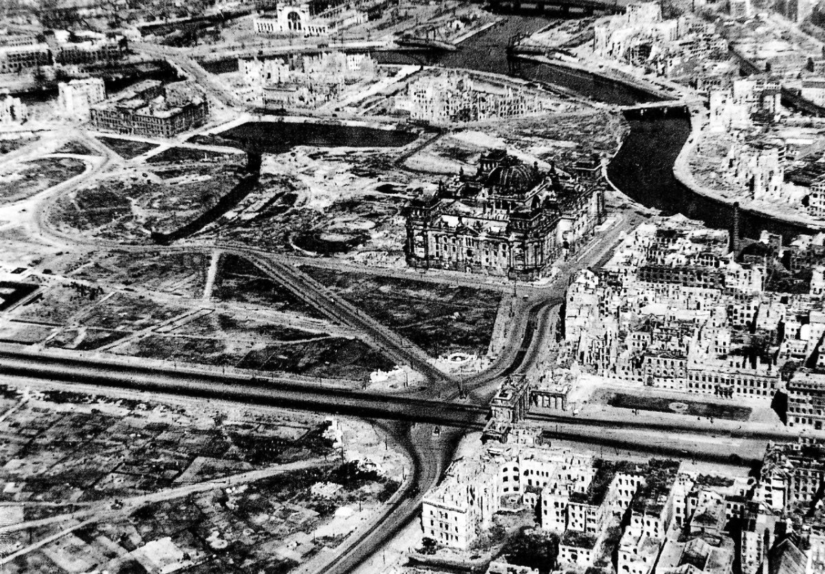 Аэрофотоснимки Берлина 1945