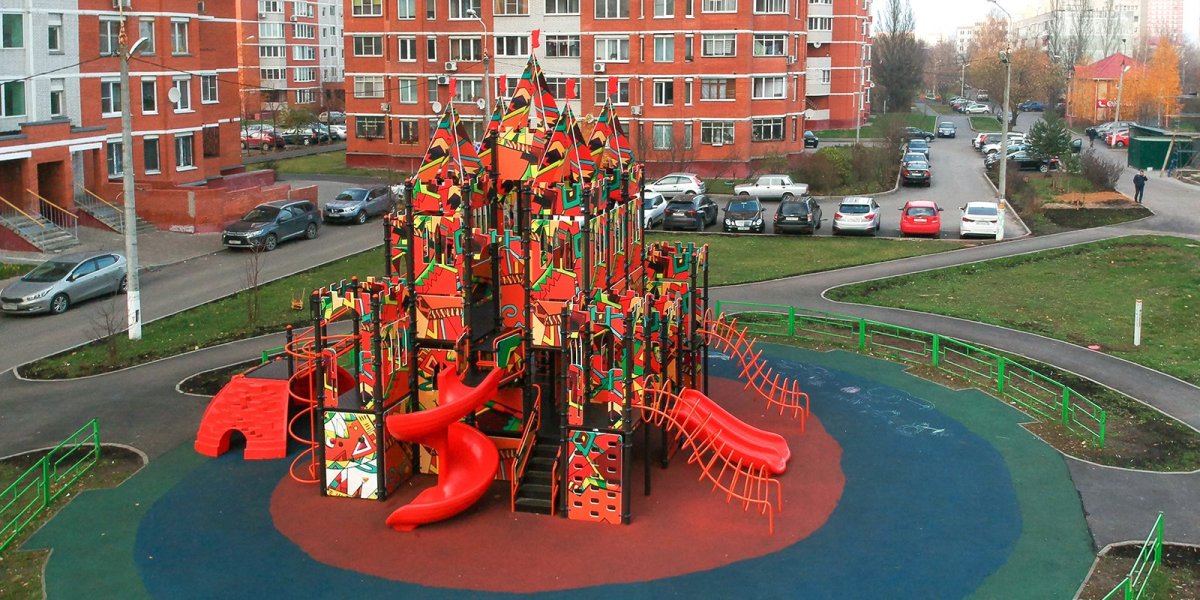 Парусник Алые паруса Геленджик