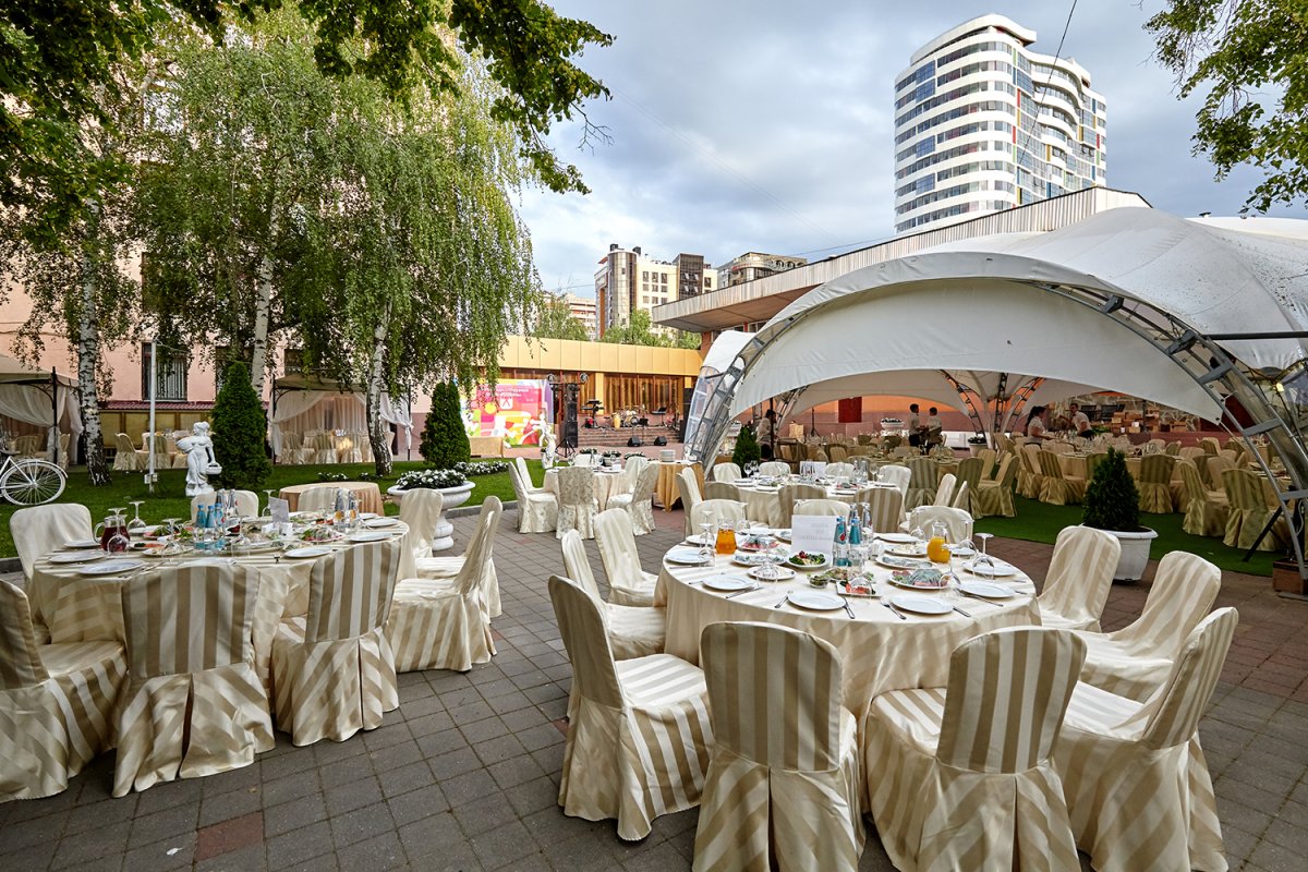 Веранда Cafe Erevan