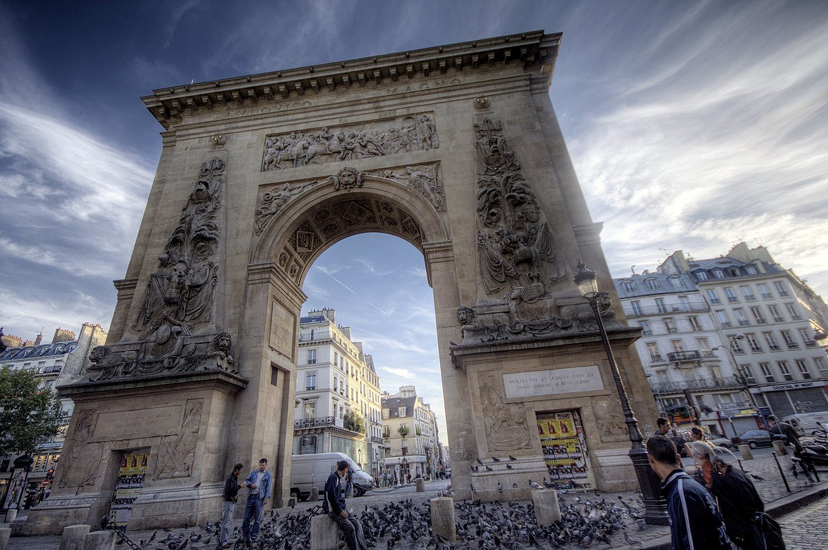 Порте сен дени. Блондель ворота сен Дени. Арка сен Дени в Париже. Париж Триумфальная арка Блондель. Триумфальная арка сен Дени.