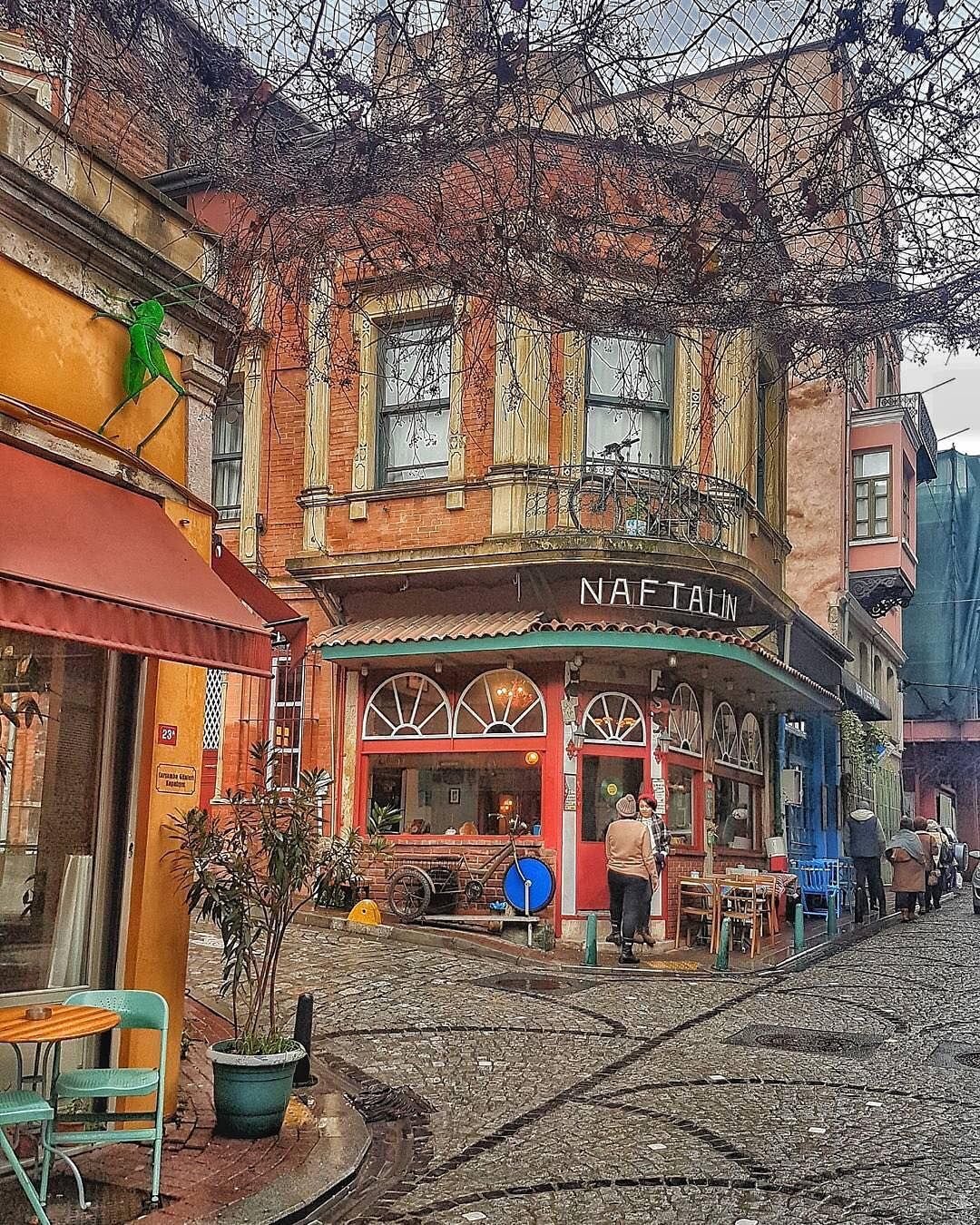 Самая популярная улица стамбула