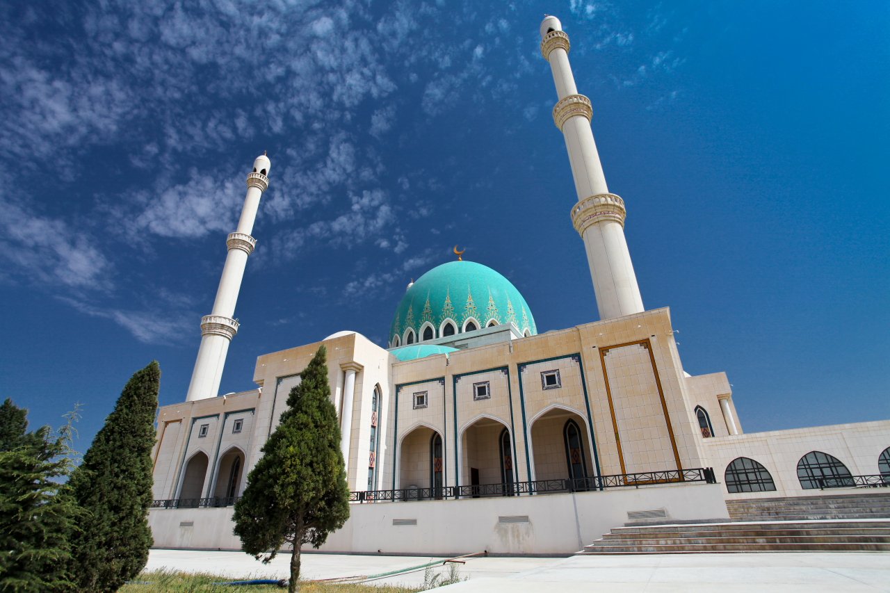 Мечеть туркменбаши. Мечеть Сапармурата-Хаджи Туркмения. Мечеть Туркменбаши рухы. Gokdepe Туркменистан. Ашхабад мечеть.
