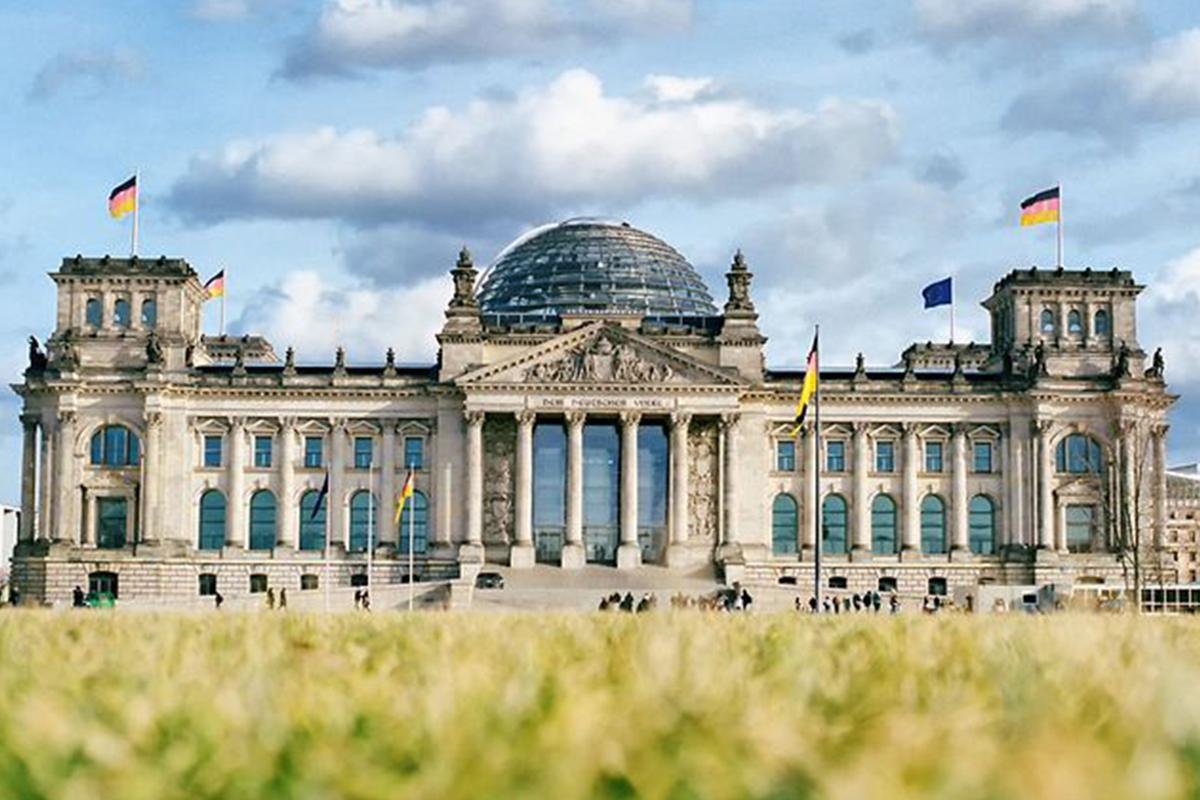 Здание правительства германии