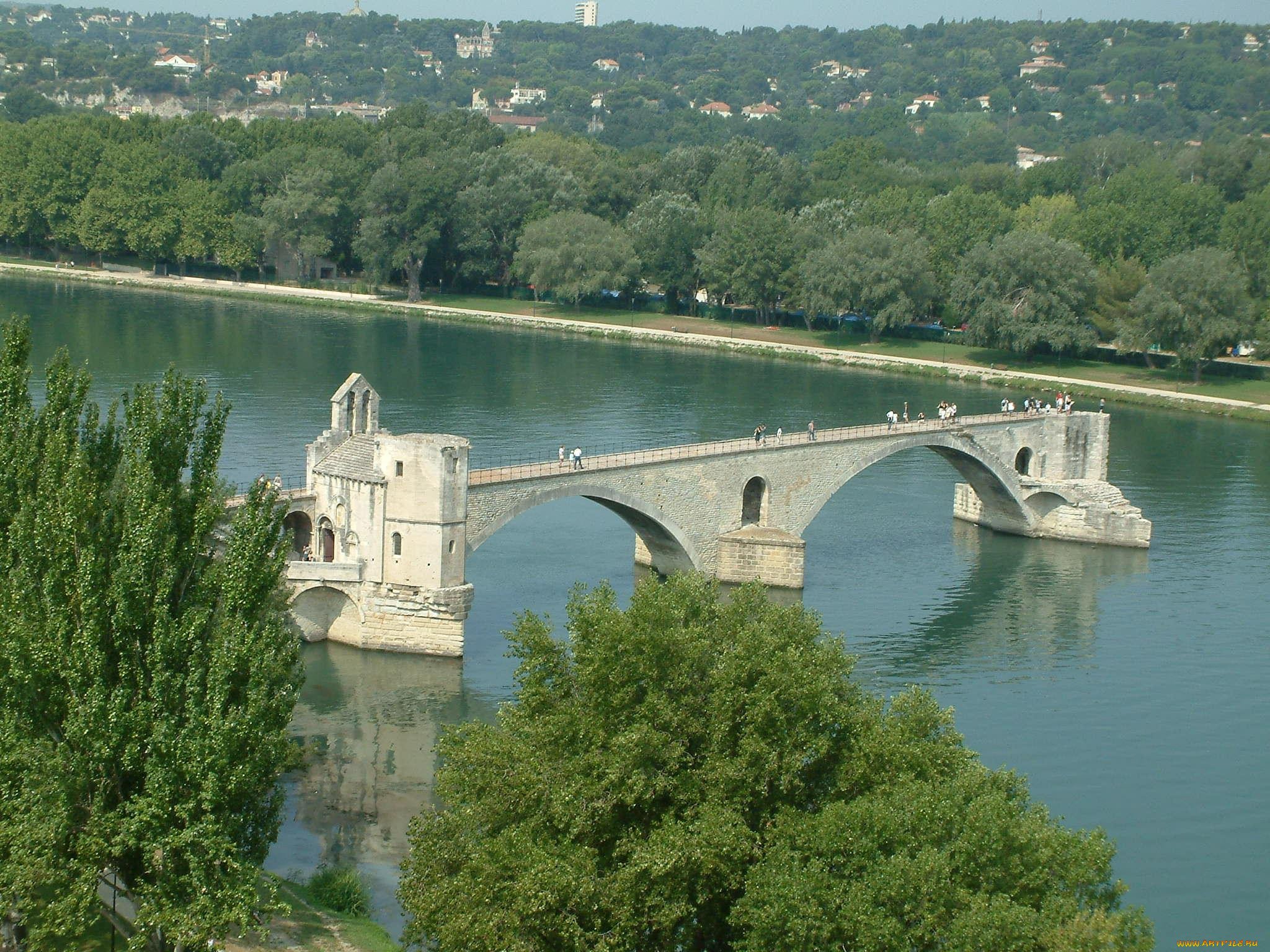 Назовите самую длинную реку франции. Река Рона во Франции. Река Рона Марселя. Река Рона во Франции фото. Нижний Рейн Франция.