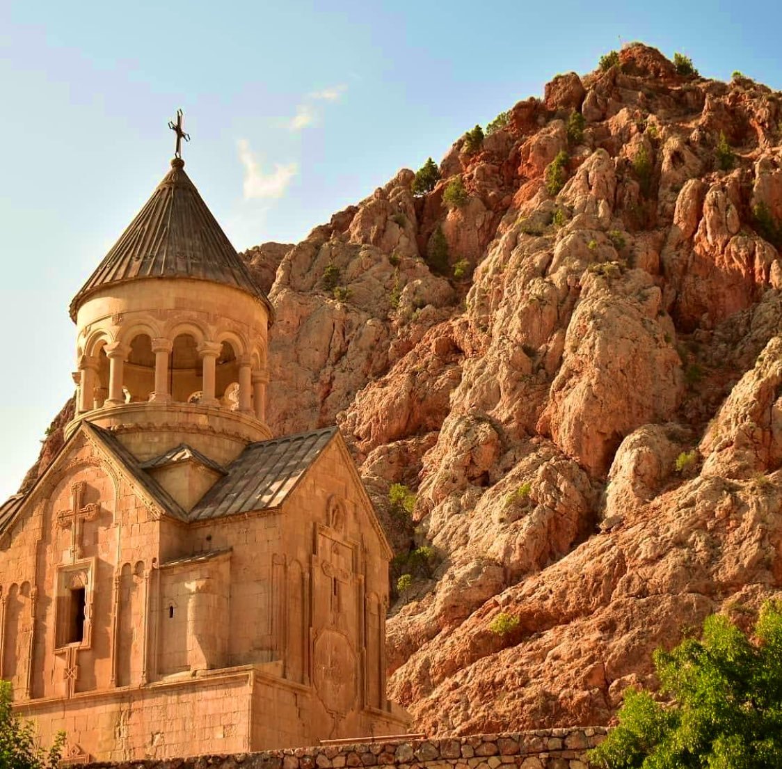Старые церкви армении