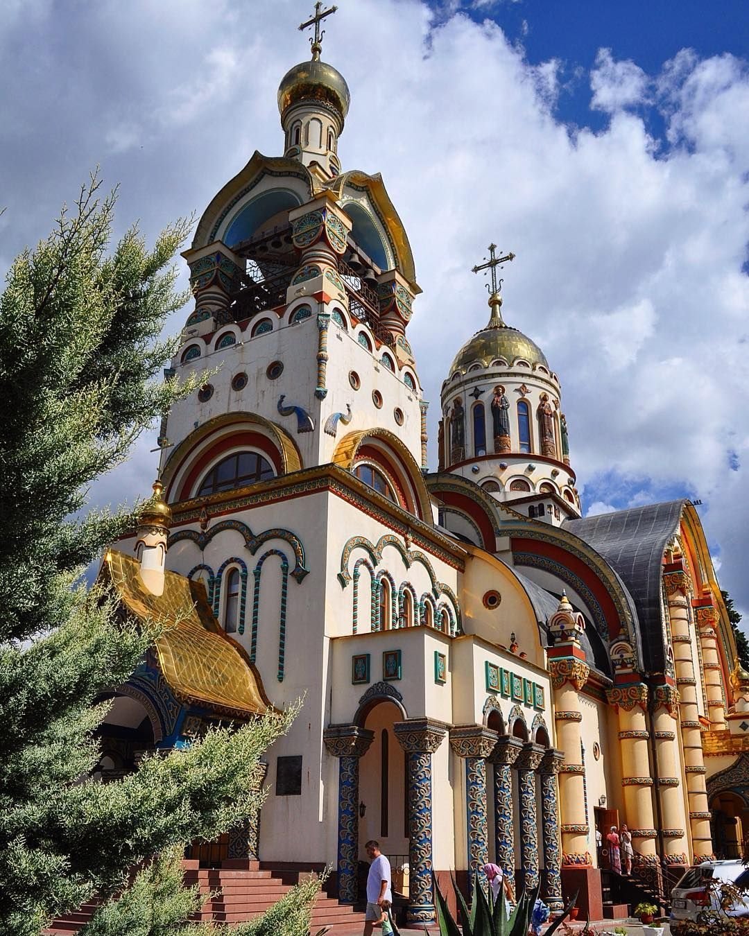 Православные храмы таджикистана