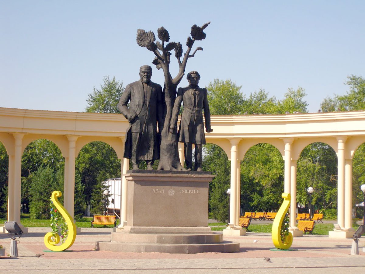 Памятники казахстана
