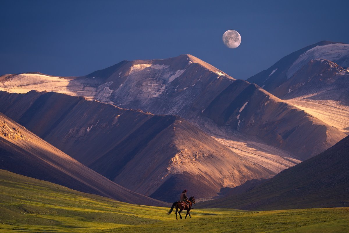 Высокие горы казахстана