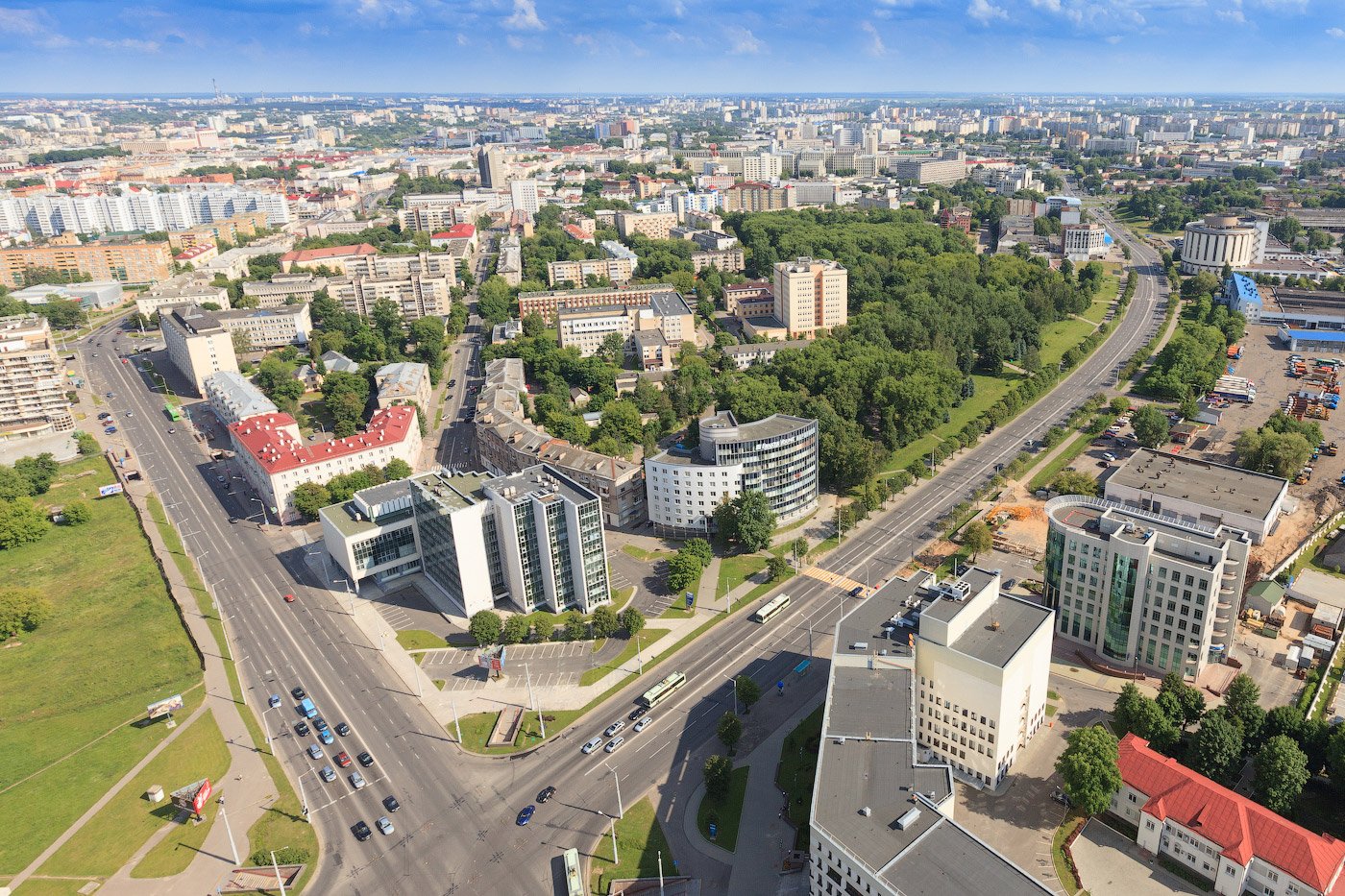 Образования города минск. Беларусь Минск центр. Белоруссия Минск панорама. Минск центр города. Минск исторический центр.