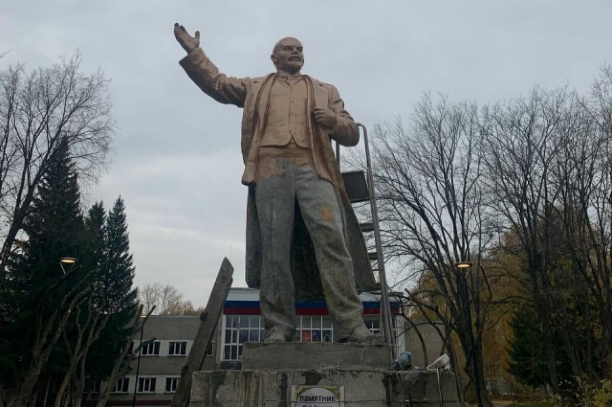 Белоруссия Орша памятник Ленину