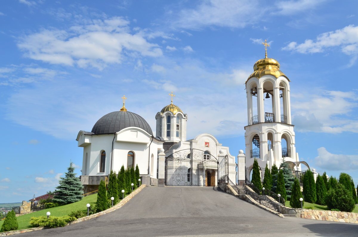 Мужской монастырь в казахстане