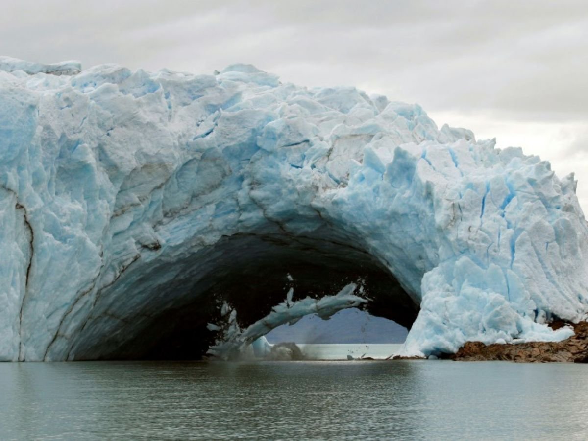 Самый крупный ледник казахстана