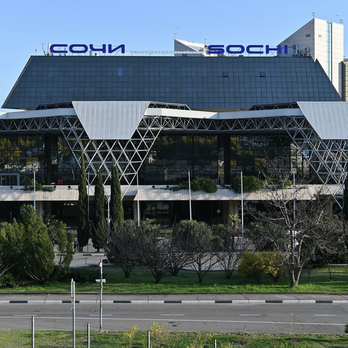 Международный аэропорт Сочи (Адлер)